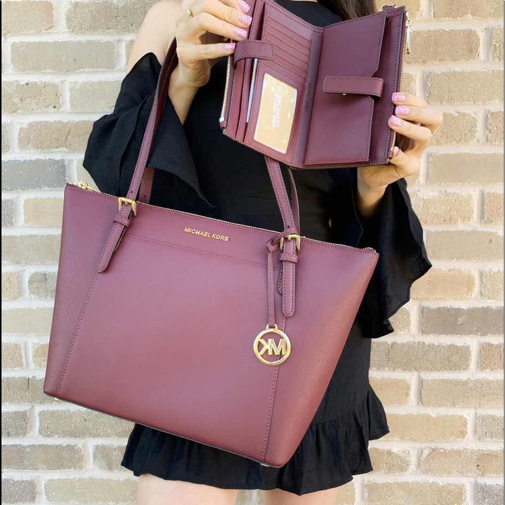 Gaby’sBags👜💕-SET Michael Kors Tote &Wristlet - Picture 3 of 7